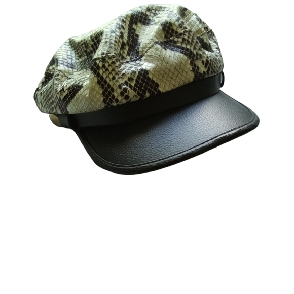 Snakeskin Leather Hat - Picture 2 of 3